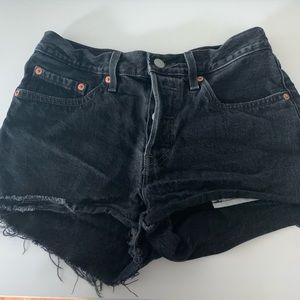 levi shorts